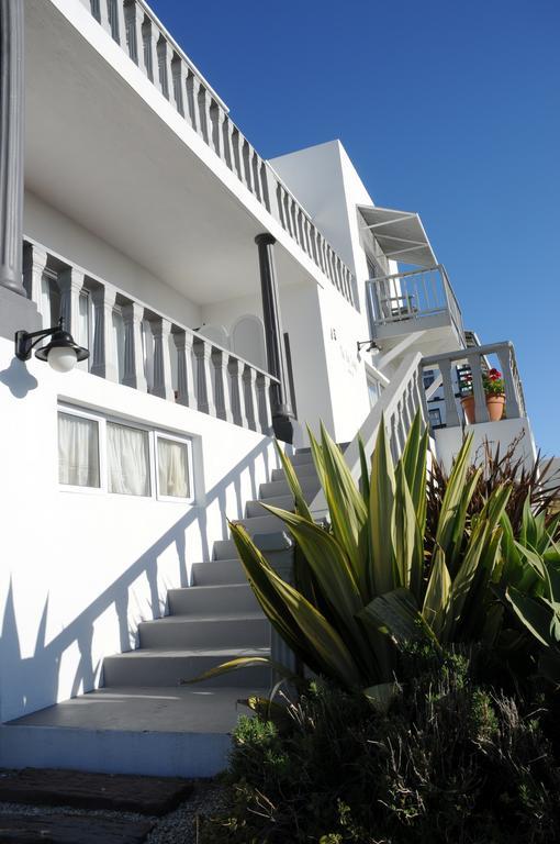 The Bay Lodge Gansbaai Exteriör bild